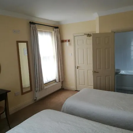 Killarney House Western Road بيت ضيافة