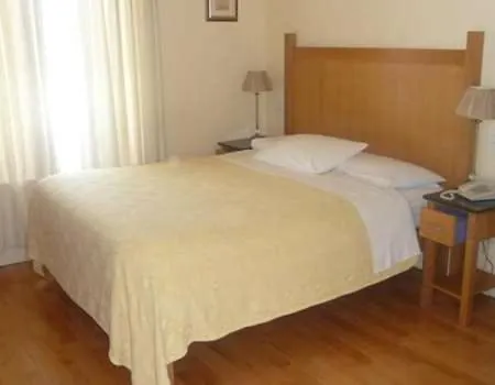 Killarney House Western Road 3*