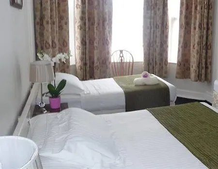 Killarney House Western Road Pensjonat 3*